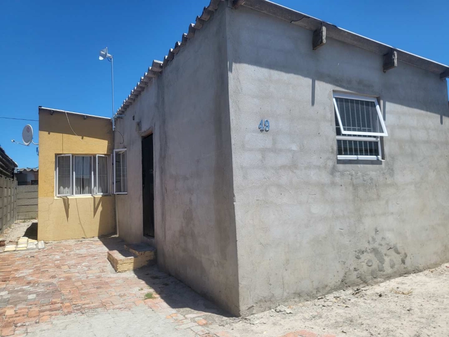 2 Bedroom Property for Sale in Kalkfontein Western Cape